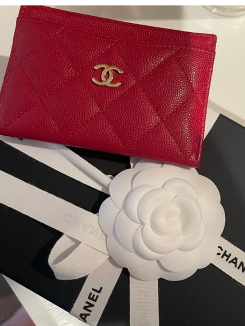 Luxury Brand Red Quilted Card Holder with Gold CC Hardware